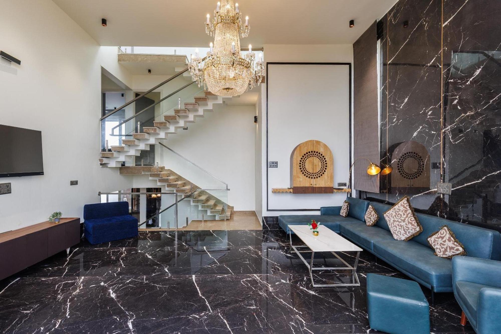 Celestial Sapphire Villa Pvt Pool Veg Food 4Bhk Dod Ballāpur エクステリア 写真
